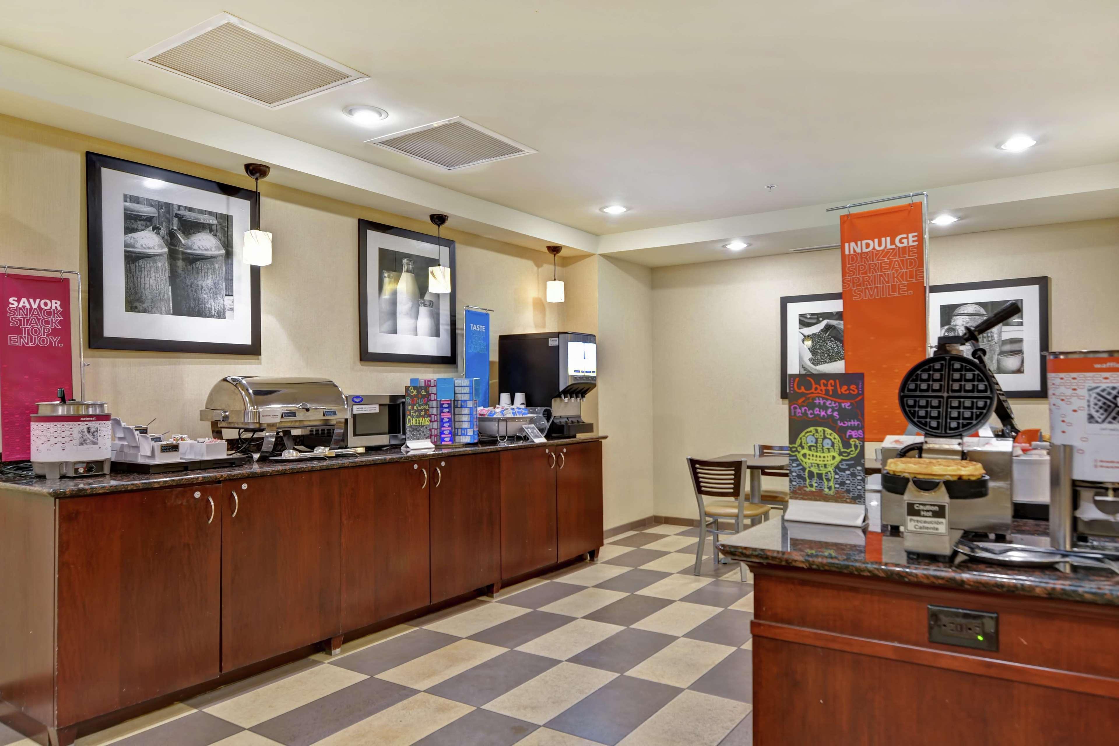 Hampton Inn And Suites Peoria At Grand Prairie Eksteriør billede
