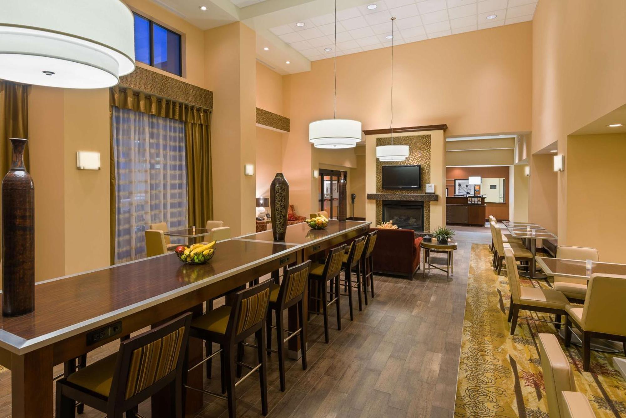Hampton Inn And Suites Peoria At Grand Prairie Eksteriør billede